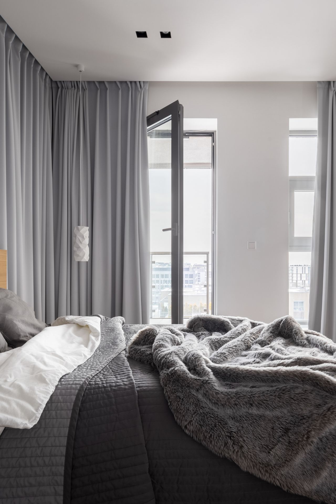 Perfect bedroom Curtains in Dubai